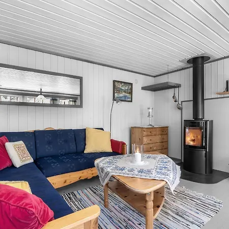 Chalet Sandrabu By Interhome Oyuvstad