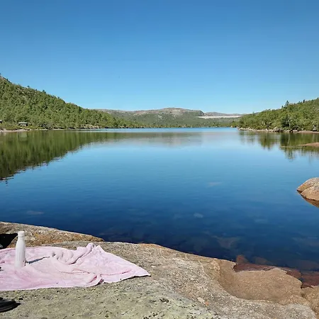 Sandrabu By Interhome Øyuvstad